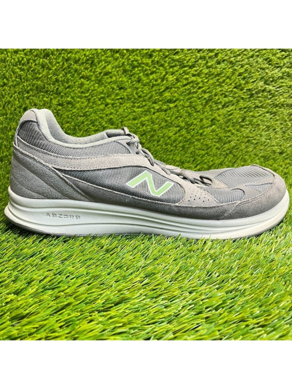 New Balance 877 V1 Mens Size 14 Gray Athletic Running Walking Shoes Sneakers